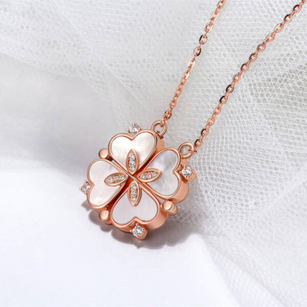 Net Red Clover Enamel Necklace Female - Image 2